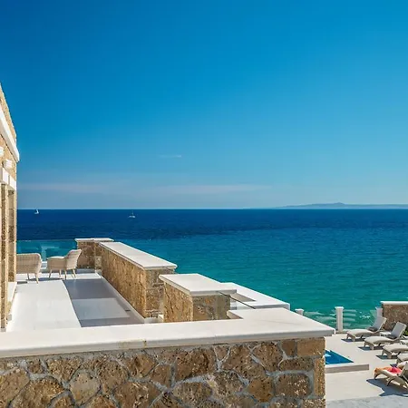 Vila Tambouros Boutique Villas